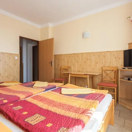 Jezerni Casa de hóspedes